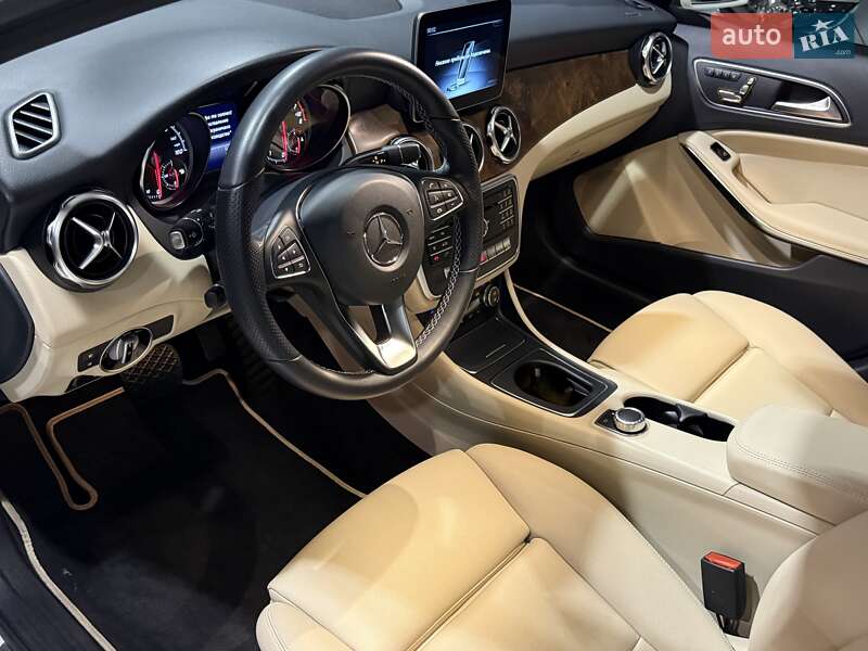 Внедорожник / Кроссовер Mercedes-Benz GLA-Class 2019 в Одессе