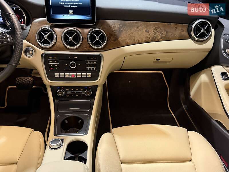 Внедорожник / Кроссовер Mercedes-Benz GLA-Class 2019 в Одессе