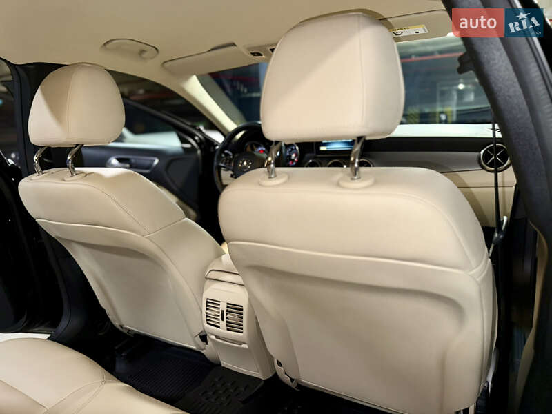 Позашляховик / Кросовер Mercedes-Benz GLA-Class 2017 в Києві