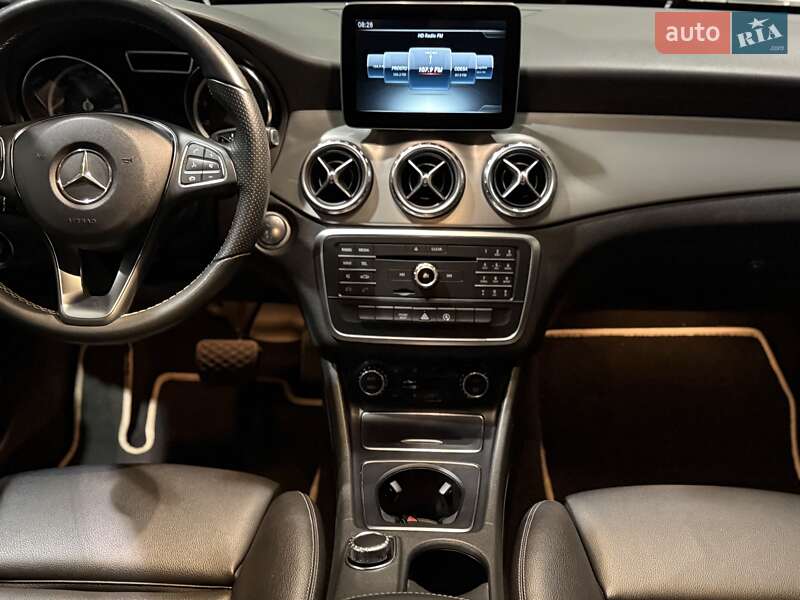 Внедорожник / Кроссовер Mercedes-Benz GLA-Class 2016 в Одессе