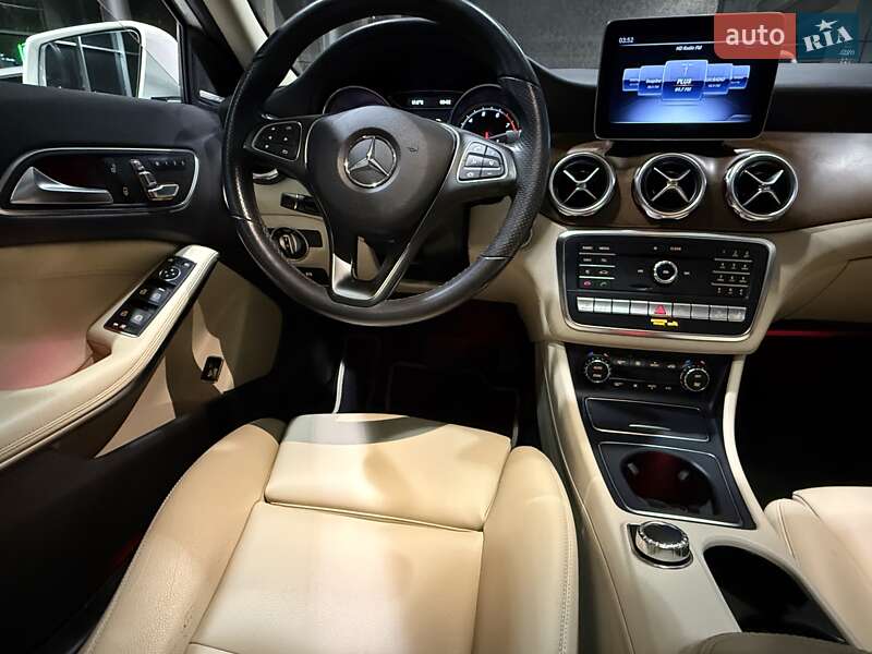 Позашляховик / Кросовер Mercedes-Benz GLA-Class 2019 в Одесі