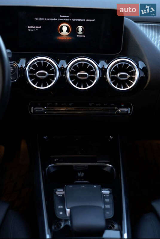 Позашляховик / Кросовер Mercedes-Benz GLA-Class 2020 в Володимирі