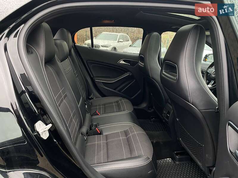 Внедорожник / Кроссовер Mercedes-Benz GLA-Class 2017 в Львове