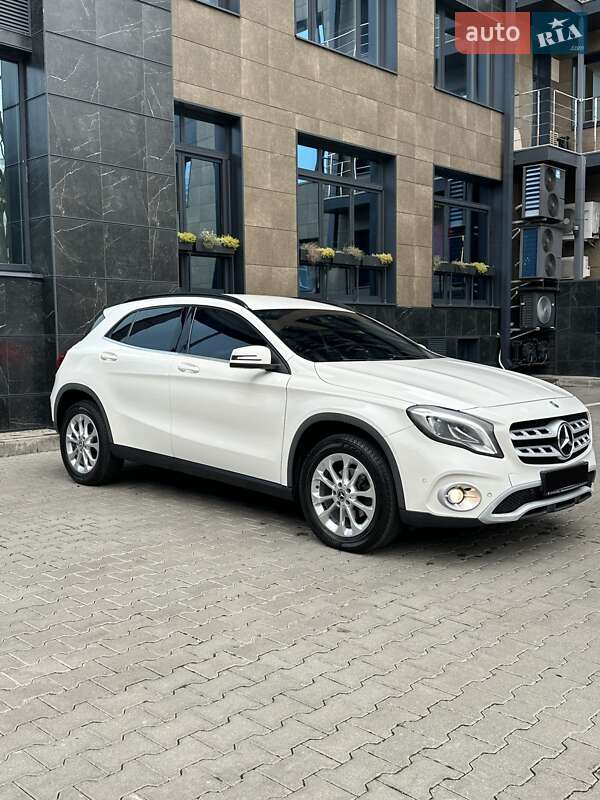 Позашляховик / Кросовер Mercedes-Benz GLA-Class 2017 в Києві