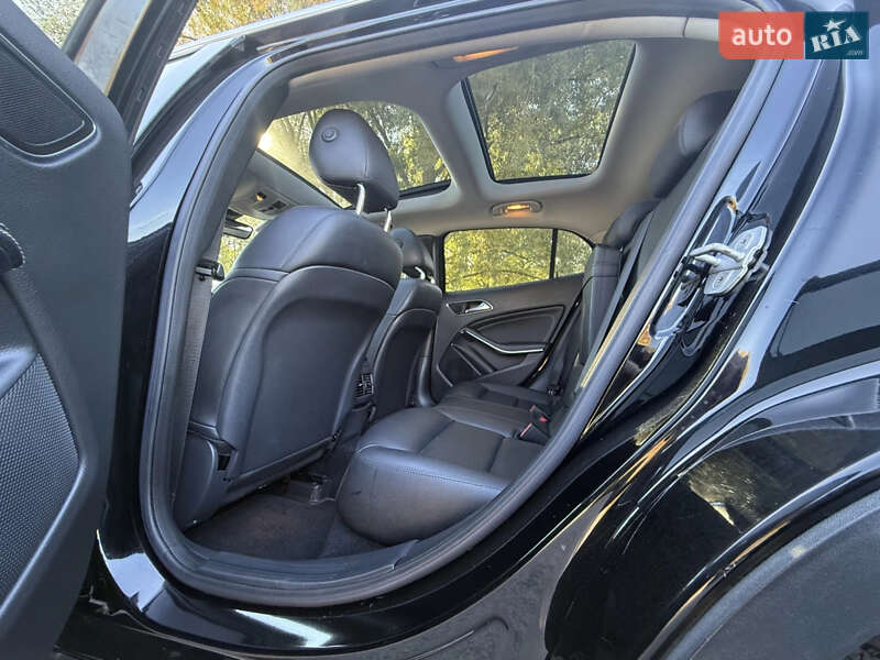 Позашляховик / Кросовер Mercedes-Benz GLA-Class 2014 в Львові