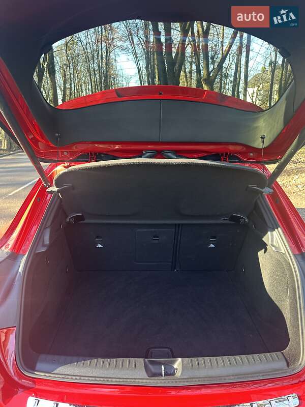 Внедорожник / Кроссовер Mercedes-Benz GLA-Class 2015 в Черновцах фото 5 Внедорожник / Кроссовер Mercedes-Benz GLA-Class 2015 в Черновцах