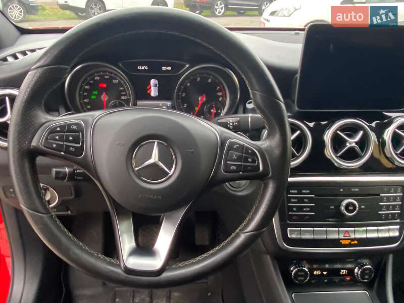 Внедорожник / Кроссовер Mercedes-Benz GLA-Class 2018 в Ровно фото 15 Внедорожник / Кроссовер Mercedes-Benz GLA-Class 2018 в Ровно