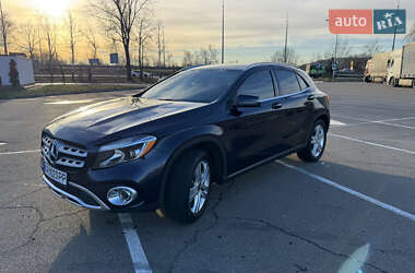 Позашляховик / Кросовер Mercedes-Benz GLA-Class 2018 в Києві