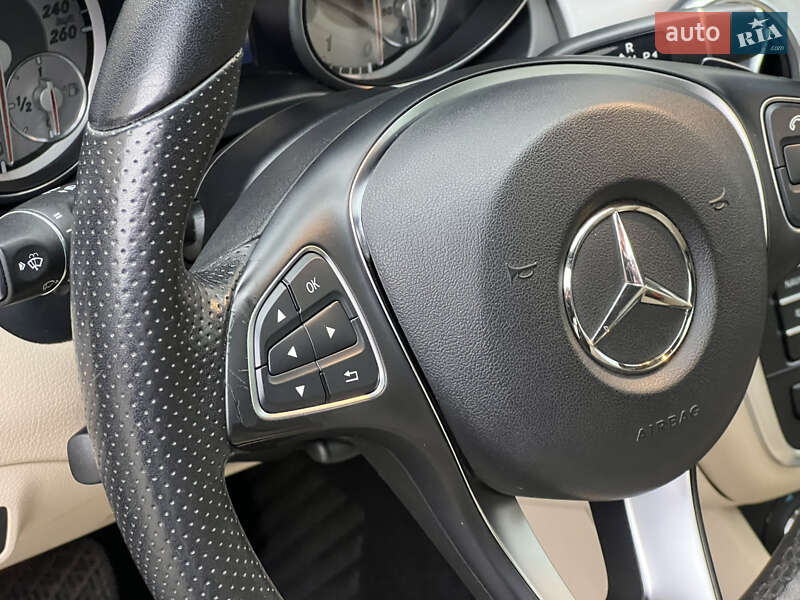 Внедорожник / Кроссовер Mercedes-Benz GLA-Class 2017 в Киеве фото 33 Внедорожник / Кроссовер Mercedes-Benz GLA-Class 2017 в Киеве