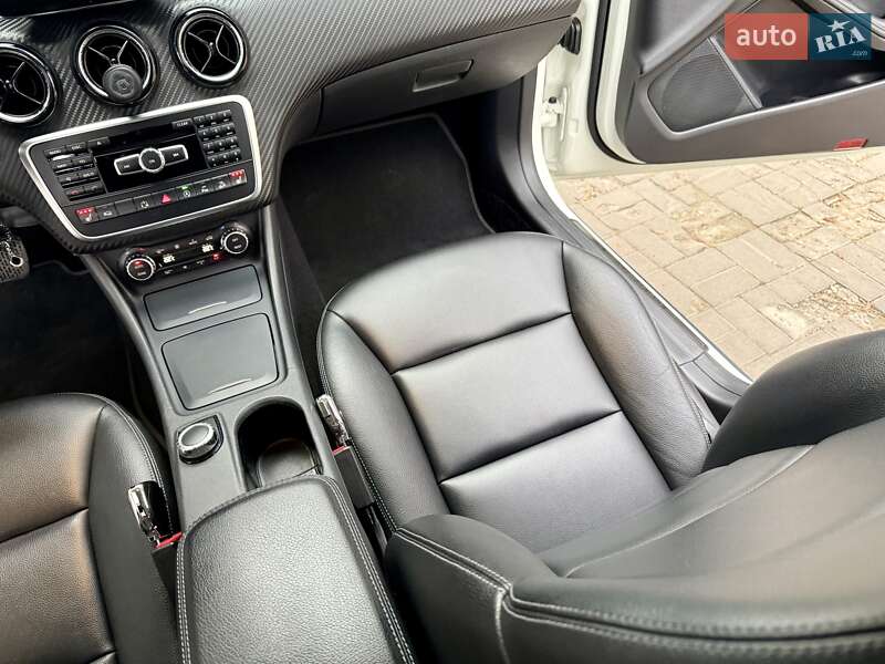 Позашляховик / Кросовер Mercedes-Benz GLA-Class 2014 в Дніпрі