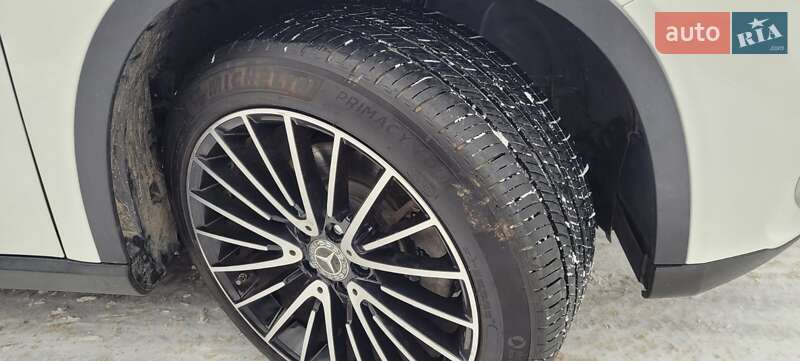 Позашляховик / Кросовер Mercedes-Benz GLA-Class 2018 в Рівному