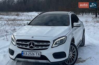 Позашляховик / Кросовер Mercedes-Benz GLA-Class 2018 в Києві
