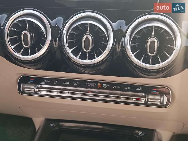 Позашляховик / Кросовер Mercedes-Benz GLA-Class 2020 в Харкові