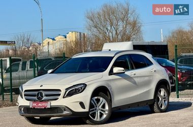 Внедорожник / Кроссовер Mercedes-Benz GLA-Class 2015 в Киеве