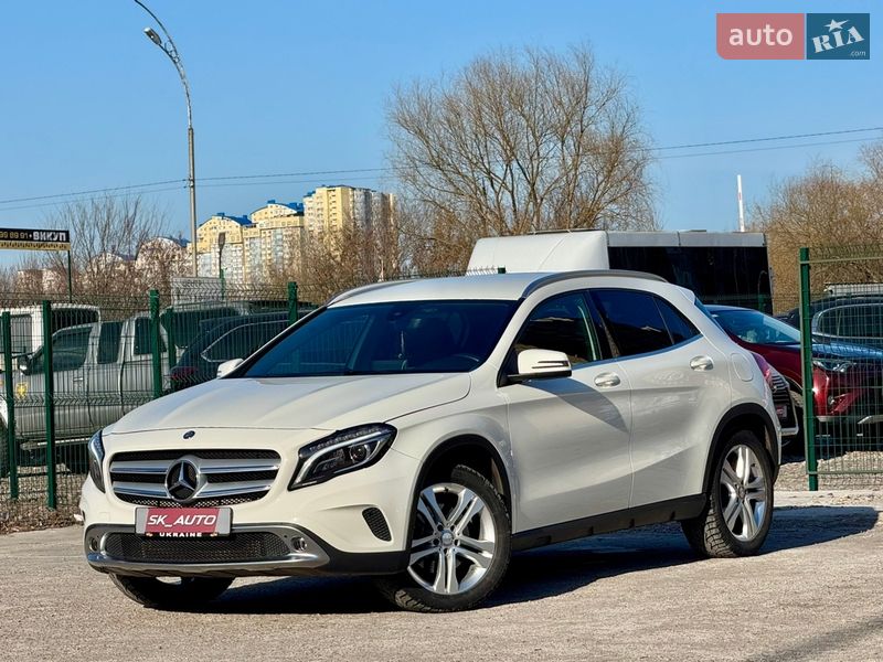 Mercedes-Benz GLA-Class 2015