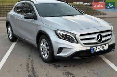 Внедорожник / Кроссовер Mercedes-Benz GLA-Class 2015 в Киеве