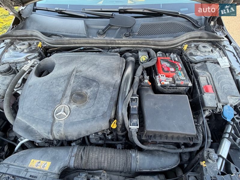 Внедорожник / Кроссовер Mercedes-Benz GLA-Class 2016 в Киеве