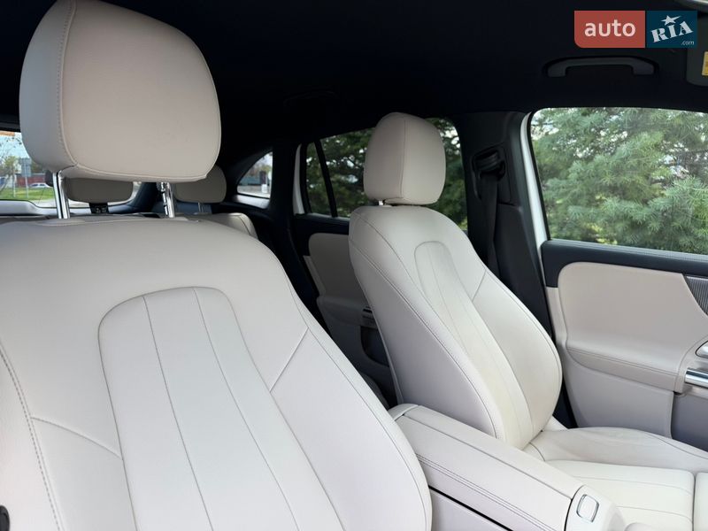 Внедорожник / Кроссовер Mercedes-Benz GLA-Class 2020 в Одессе