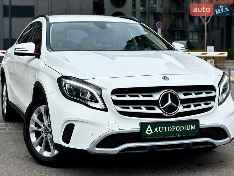 Mercedes-Benz GLA-Class 2019