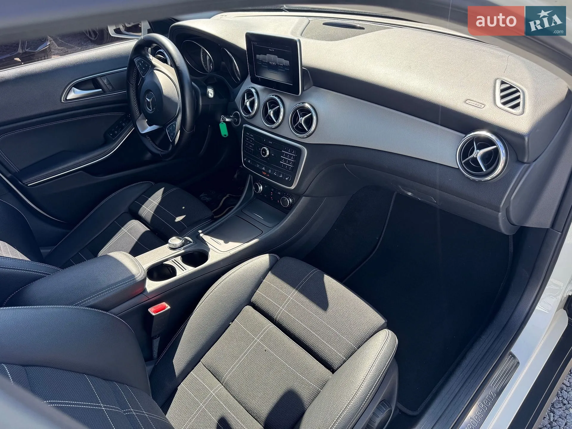 2016 Mercedes-Benz GLA-klasse - мініатюра 18