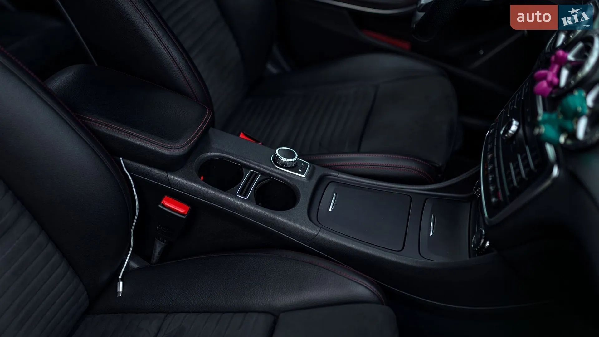 2016 Mercedes-Benz GLA-klasse - мініатюра 37