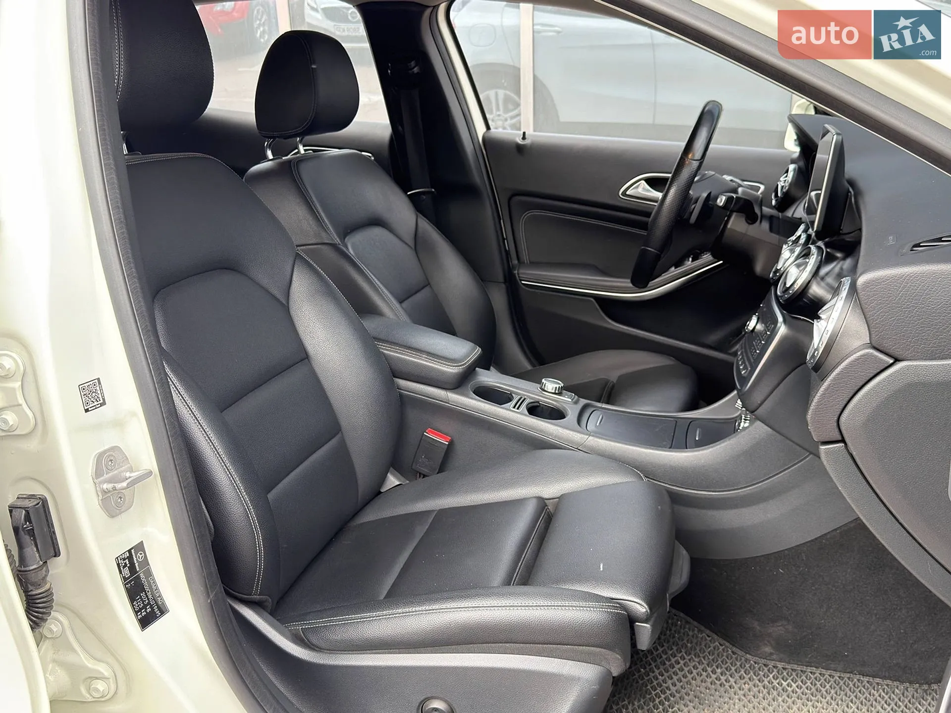 2015 Mercedes-Benz GLA-klasse - мініатюра 19