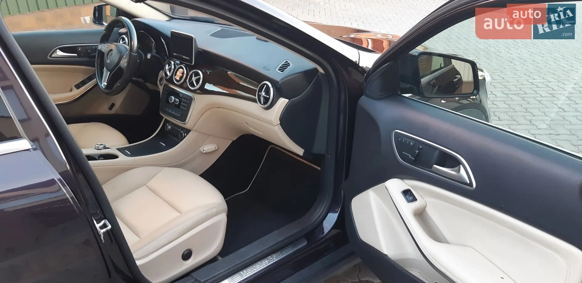 2015 Mercedes-Benz GLA-klasse - мініатюра 27