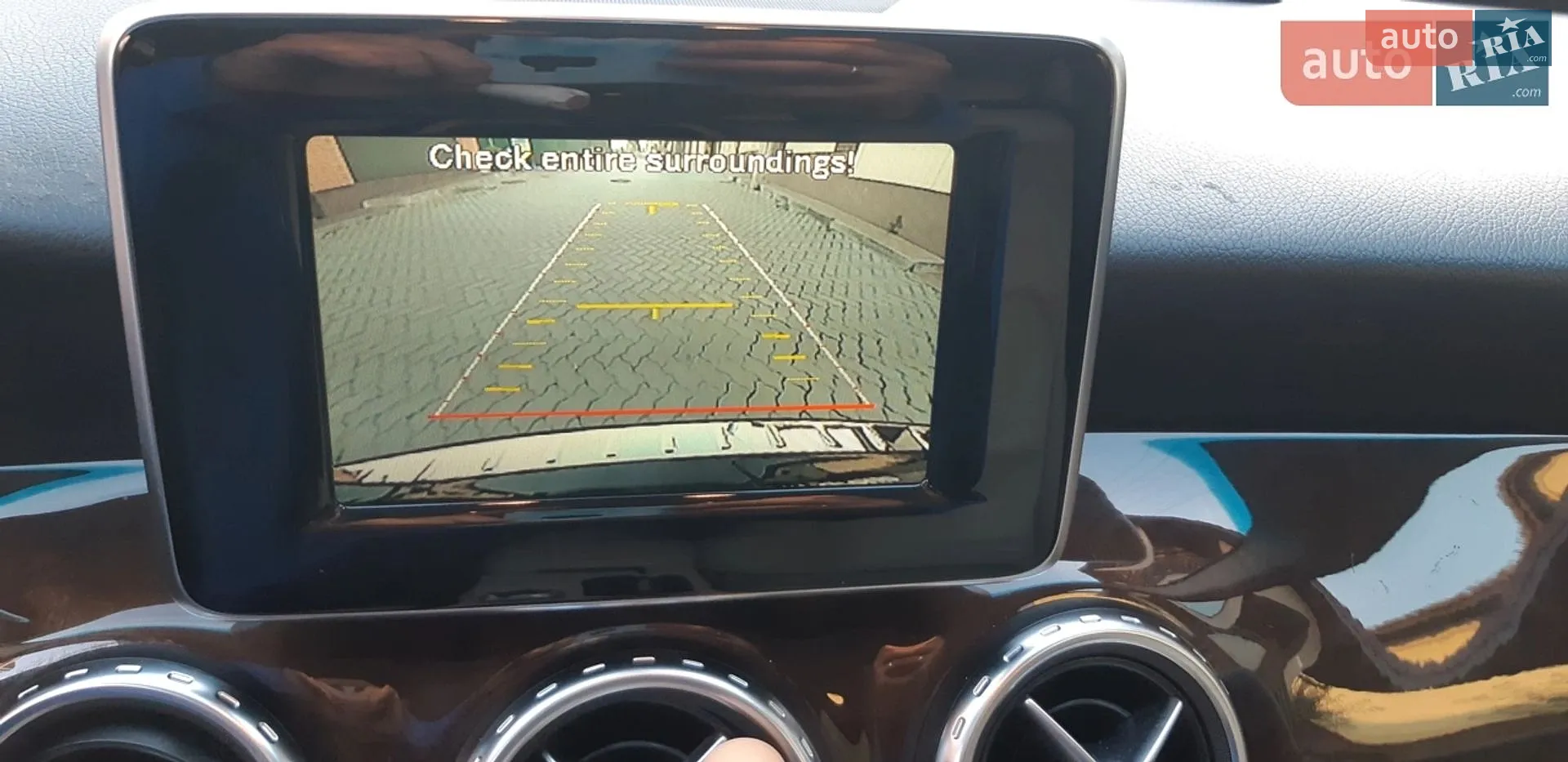 2015 Mercedes-Benz GLA-klasse - мініатюра 36