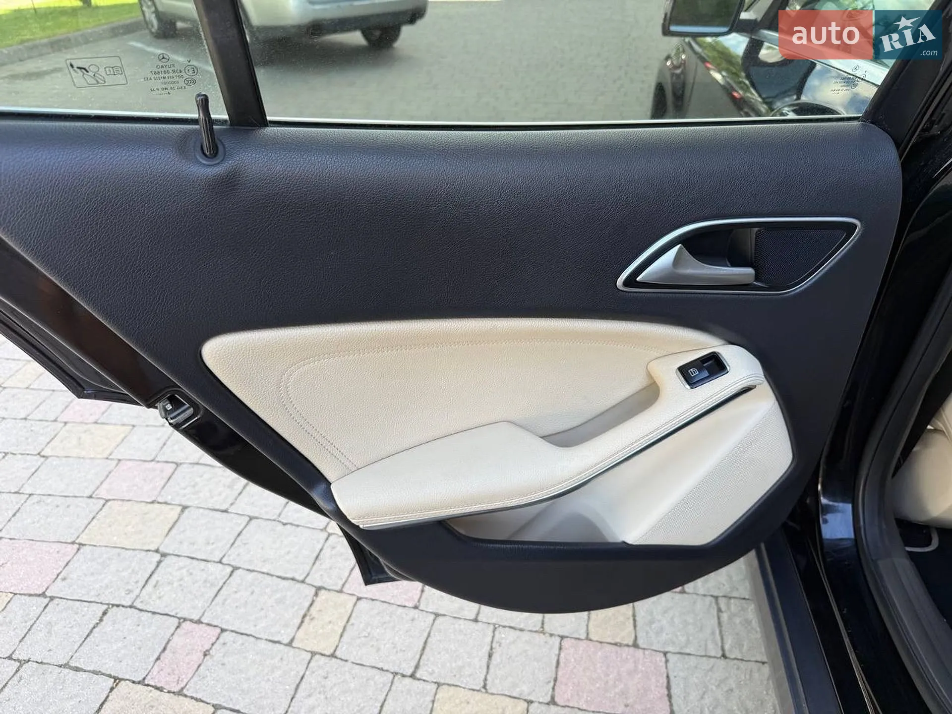 2015 Mercedes-Benz GLA-klasse - мініатюра 48