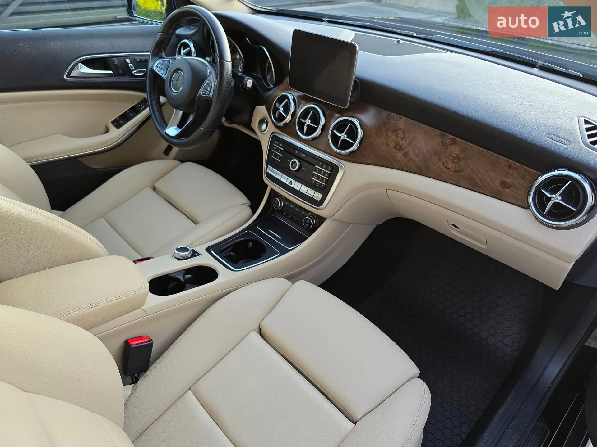 2018 Mercedes-Benz GLA-klasse - мініатюра 30