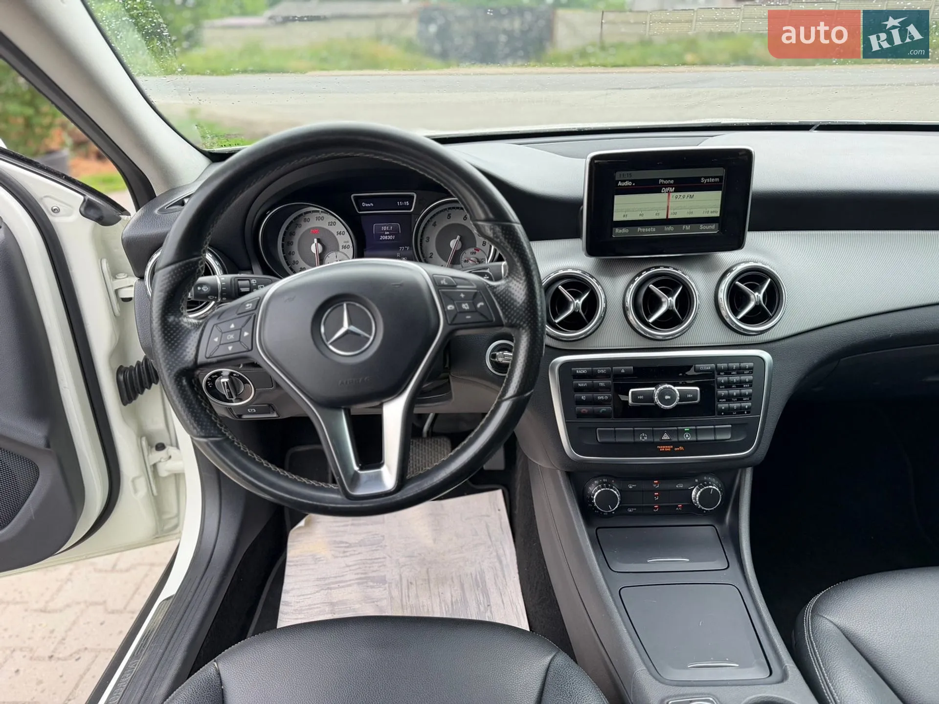 2015 Mercedes-Benz GLA-klasse - мініатюра 20