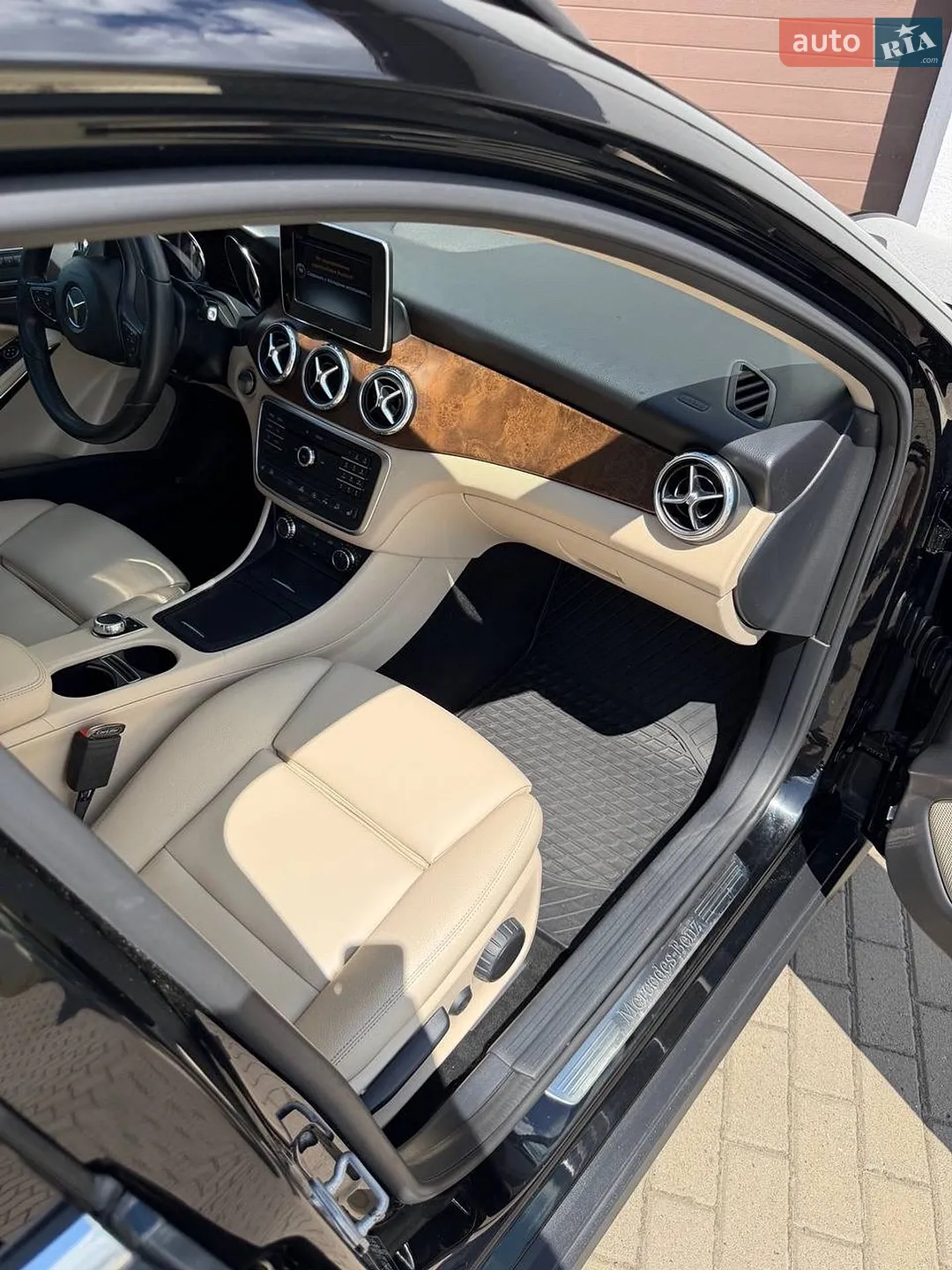 2016 Mercedes-Benz GLA-klasse - мініатюра 22