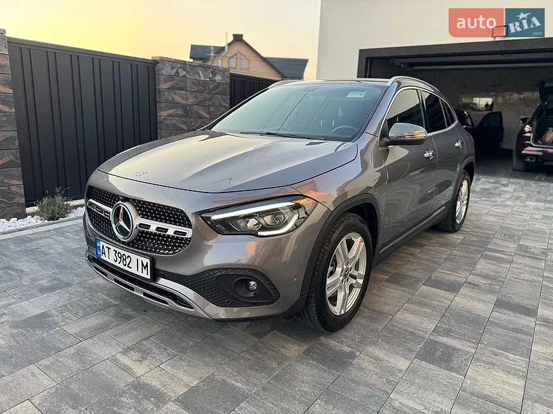 Mercedes-Benz GLA-Class 2020