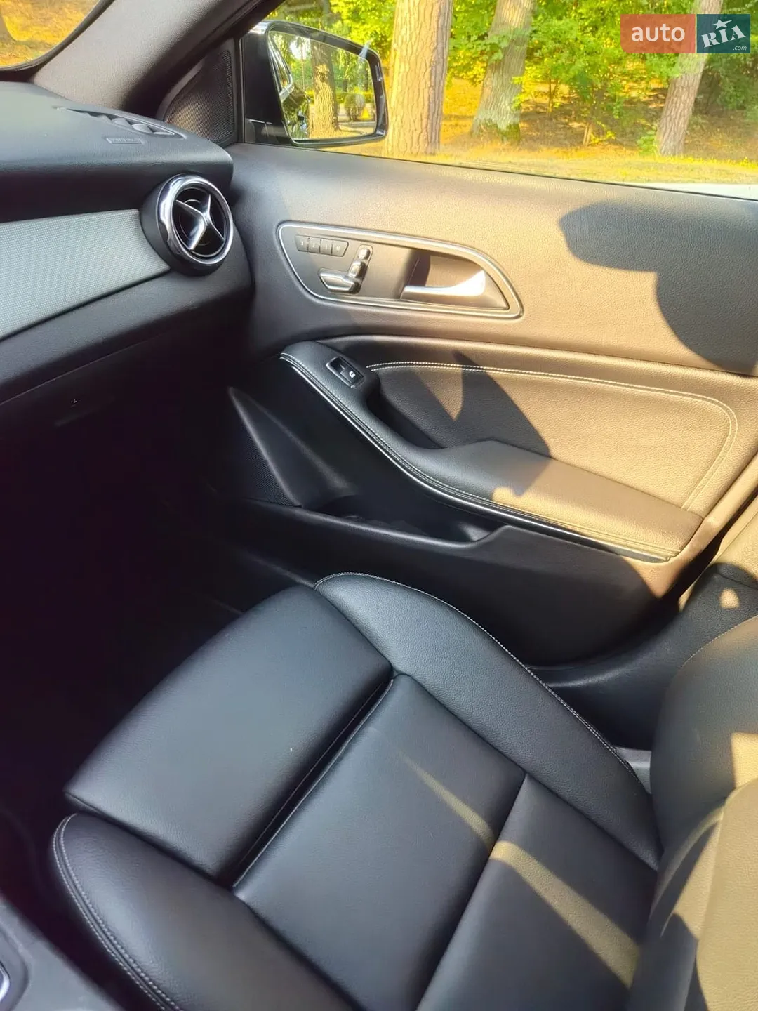2018 Mercedes-Benz GLA-klasse - мініатюра 19