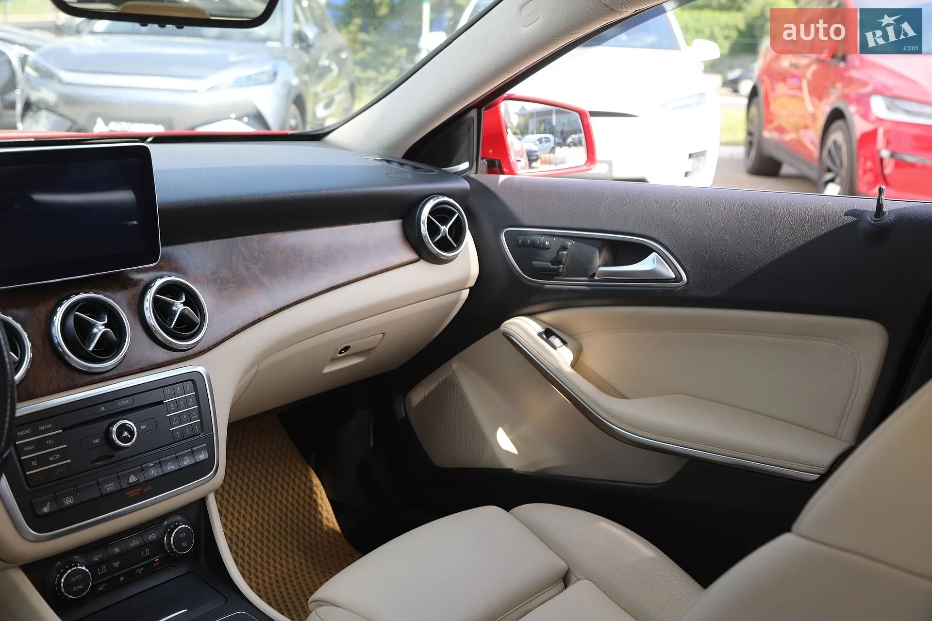 2015 Mercedes-Benz GLA-klasse - мініатюра 10