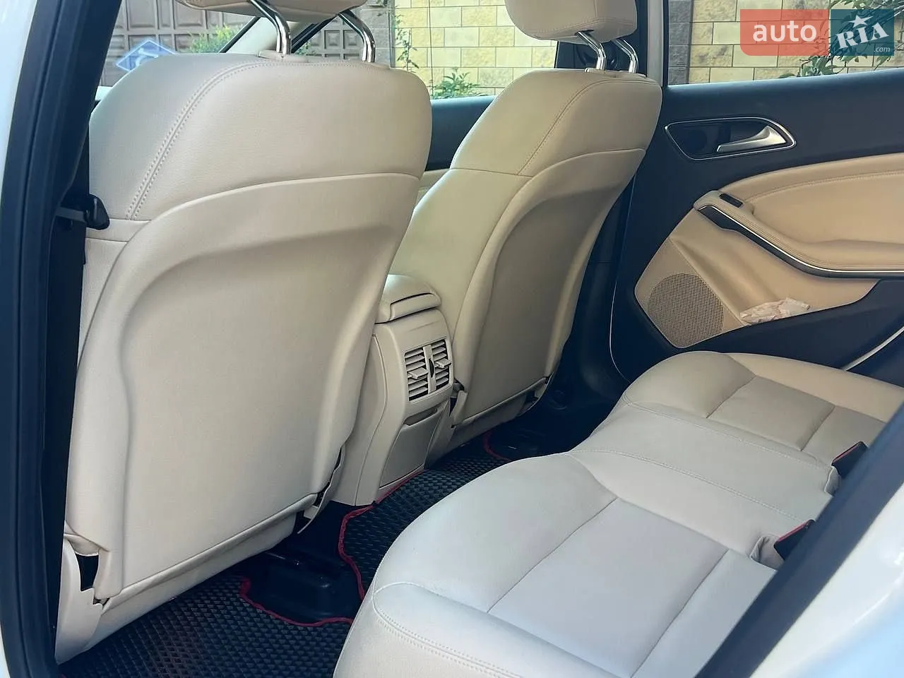 2018 Mercedes-Benz GLA-klasse - мініатюра 24