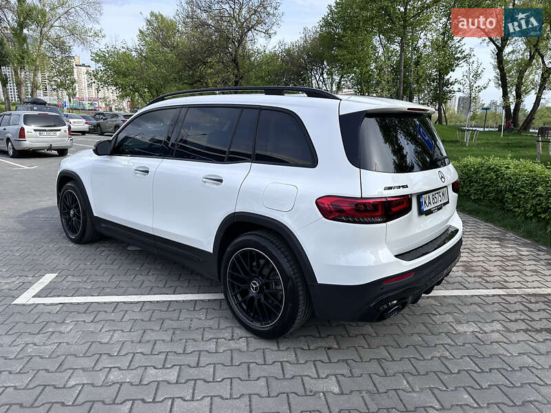Внедорожник / Кроссовер Mercedes-Benz GLB-Class 2021 в Киеве