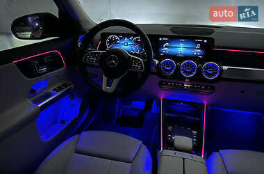 Внедорожник / Кроссовер Mercedes-Benz GLB-Class 2021 в 