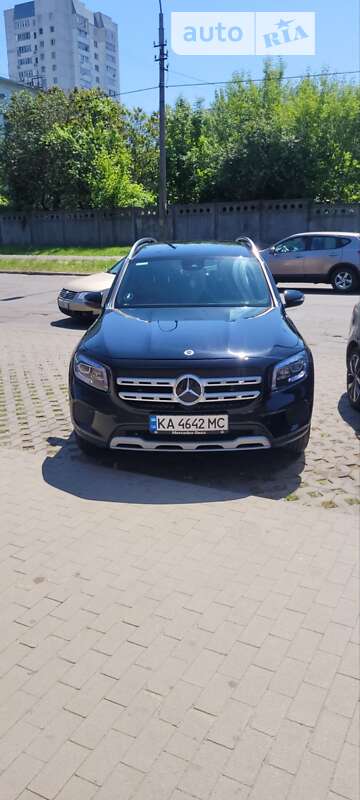 Внедорожник / Кроссовер Mercedes-Benz GLB-Class 2022 в Киеве