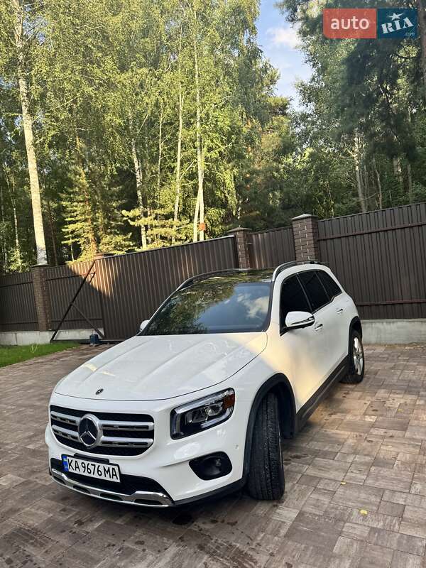 Внедорожник / Кроссовер Mercedes-Benz GLB-Class 2021 в Киеве