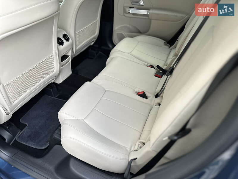 Внедорожник / Кроссовер Mercedes-Benz GLB-Class 2021 в Львове