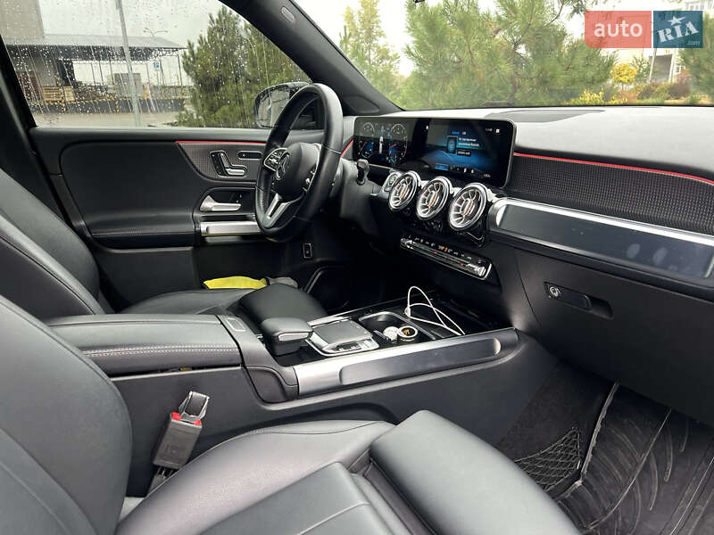 Внедорожник / Кроссовер Mercedes-Benz GLB-Class 2020 в Харькове