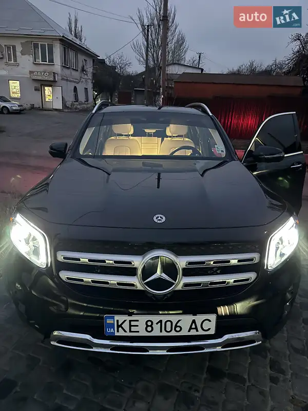 Mercedes-Benz GLB-Class