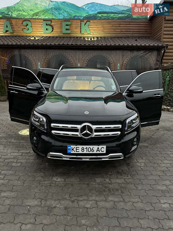 Внедорожник / Кроссовер Mercedes-Benz GLB-Class 2023 в Киеве