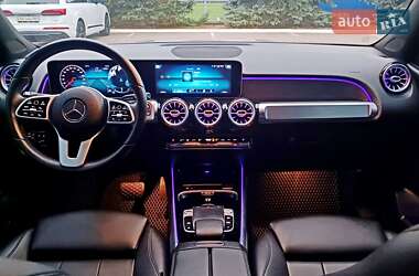 Позашляховик / Кросовер Mercedes-Benz GLB-Class 2019 в 
