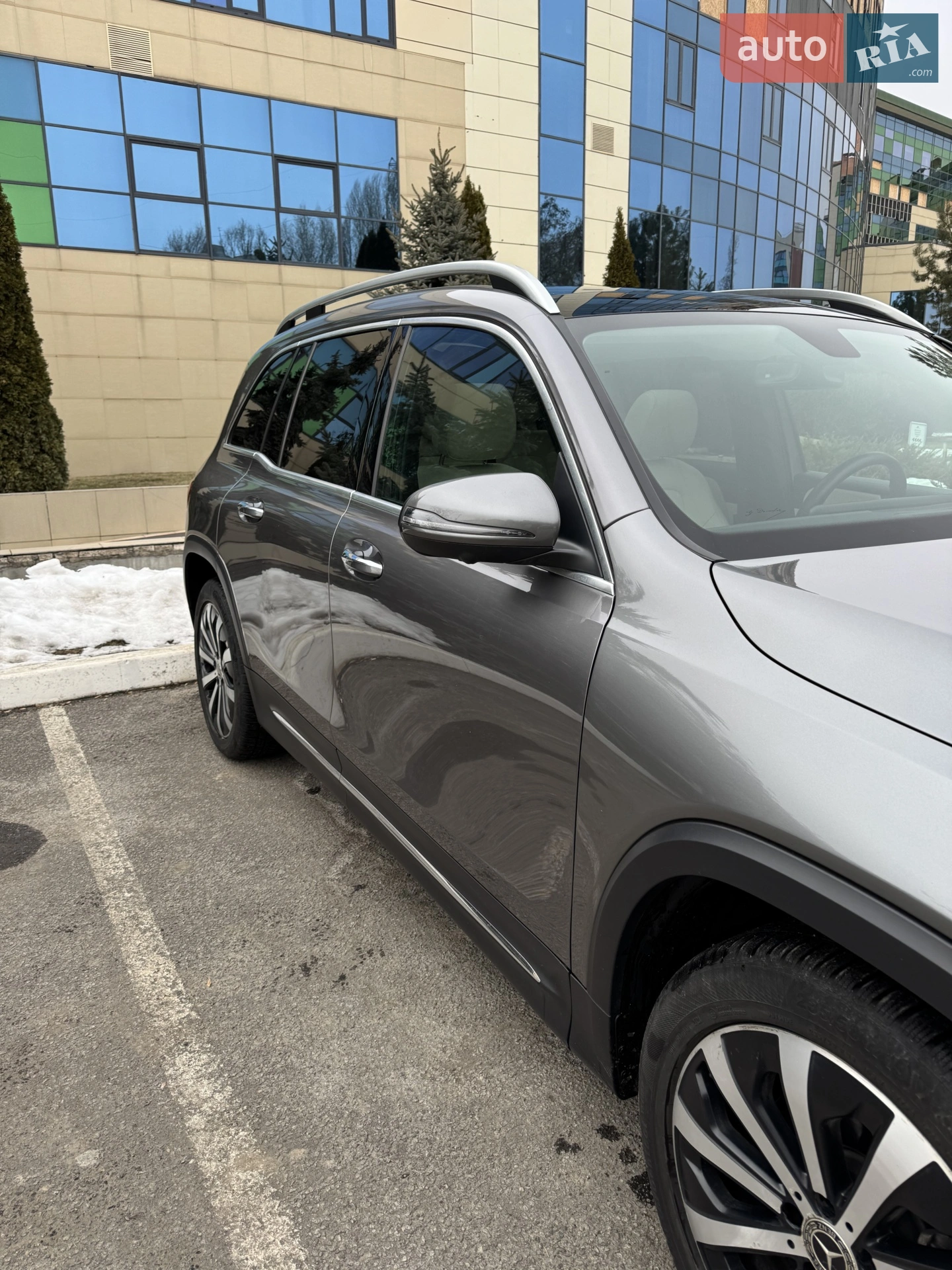 2019 Mercedes-Benz GLB - мініатюра 10