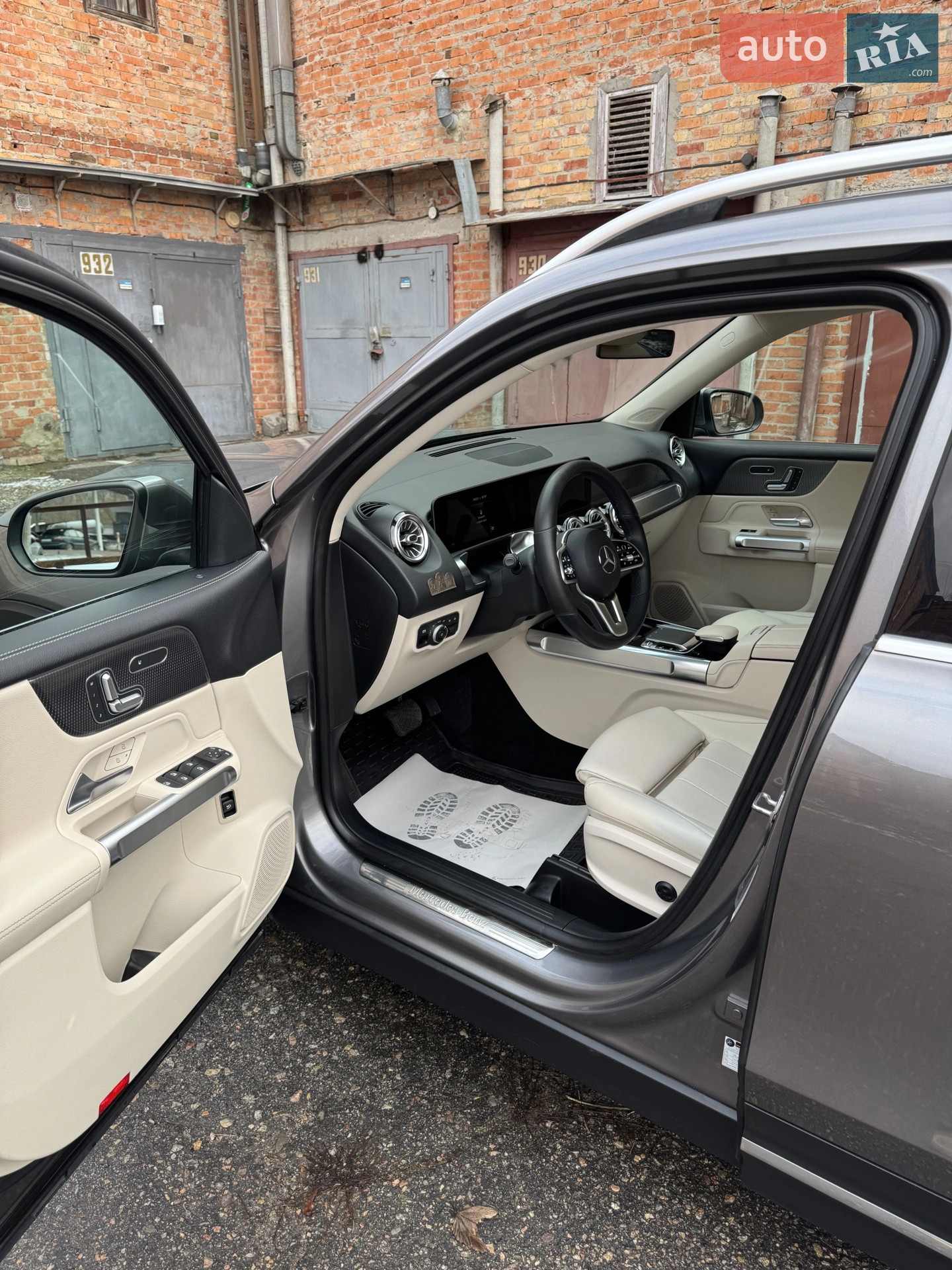 2019 Mercedes-Benz GLB - мініатюра 24