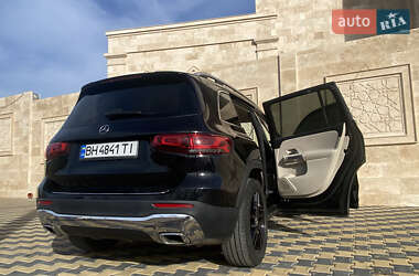 Позашляховик / Кросовер Mercedes-Benz GLB-Class 2019 в 