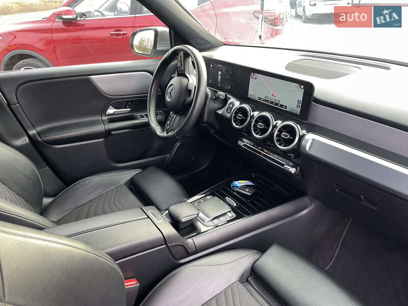 Внедорожник / Кроссовер Mercedes-Benz GLB-Class 2021 в Львове