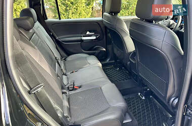 Внедорожник / Кроссовер Mercedes-Benz GLB-Class 2021 в 